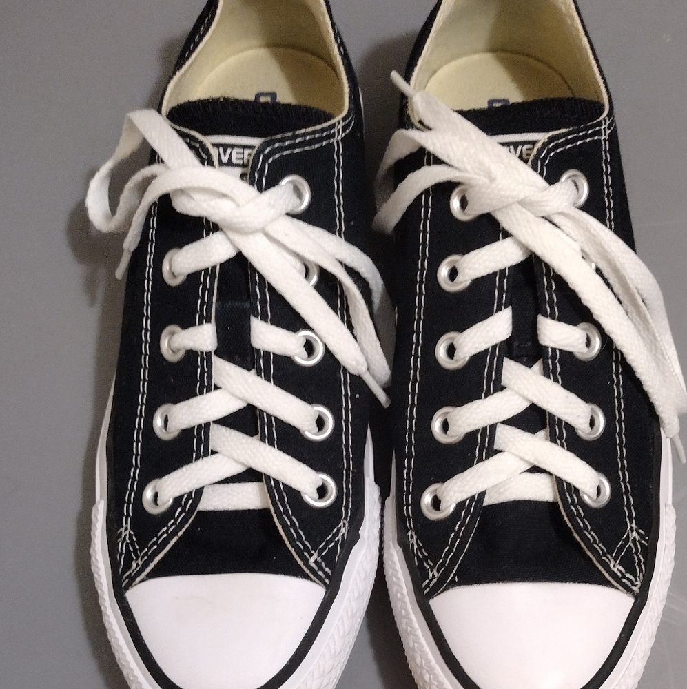 Black Converse